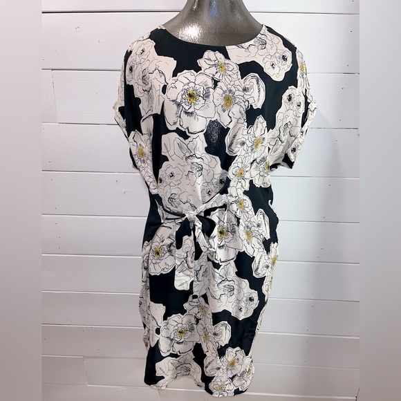 LA FÉE MARABOUTÉE – Floral Dress / Robe Florale (Taille 38) - Picture 1 of 10